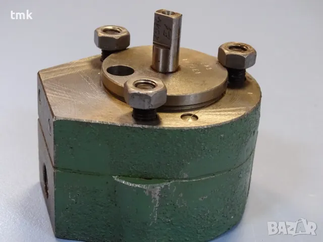 Хидравлична помпа TOS 503 1012E1-5C3 1013E2 Hydraulic pump, снимка 10 - Резервни части за машини - 47861916