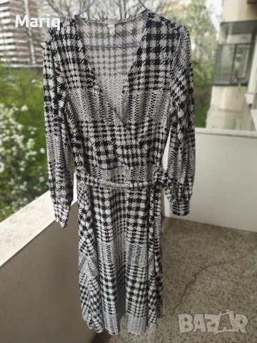 Много стилна рокля М размер на H&M Подарък Свети Валентин, снимка 8 - Рокли - 48551711