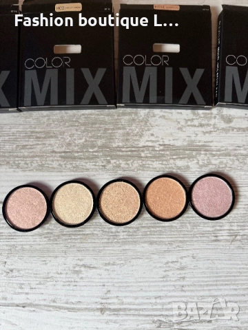 Нов блестящ хайлатър розов цвят със златни частици ❤️, снимка 7 - Декоративна козметика - 52118832