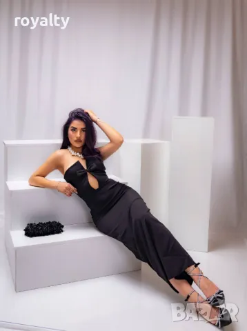 Стилна дамска черна рокля 