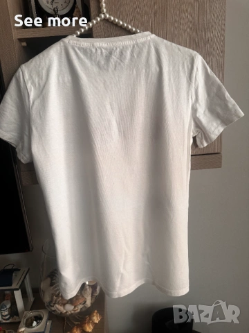 GUESS дамска тениска L, снимка 2 - Тениски - 53572692