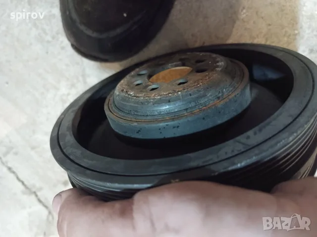 Демпферна шайба колянов вал VW Audi 2.5TDI , снимка 3 - Части - 56110683
