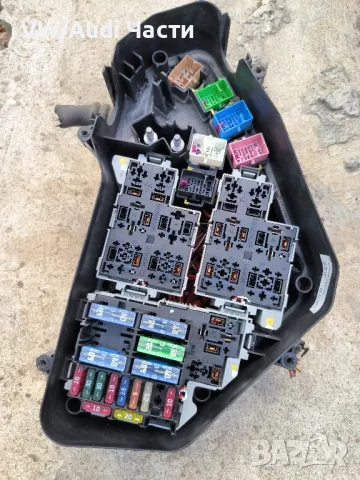 Бушониера бушонно табло за Фолксваген Туарег Порше Ауди VW Touareg Porsche Cayenne Audi Q7 7L0937576