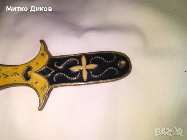 Отварачка месинг емайл винтидж отлична, снимка 4 - Други ценни предмети - 48551284