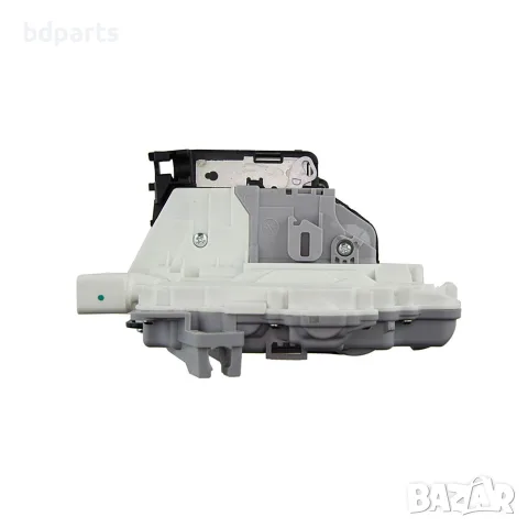 Брава за предна дясна врата VW, Passat B6, Tiguan 5N, Audi A4 A5 Q5 Q7, снимка 5 - Части - 56142170