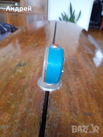 Настолен часовник,будилник СЛАВА,SLAVA #9, снимка 4 - Антикварни и старинни предмети - 40851899