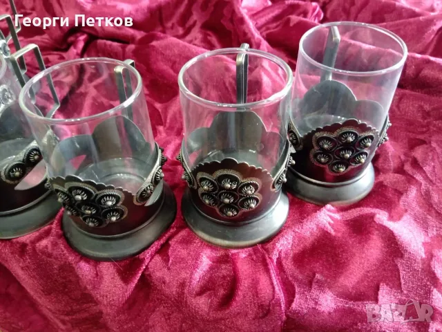 Стари съветски подстакани (1970 год.) със стъклени огнеупорни чаши, снимка 4 - Антикварни и старинни предмети - 56224247