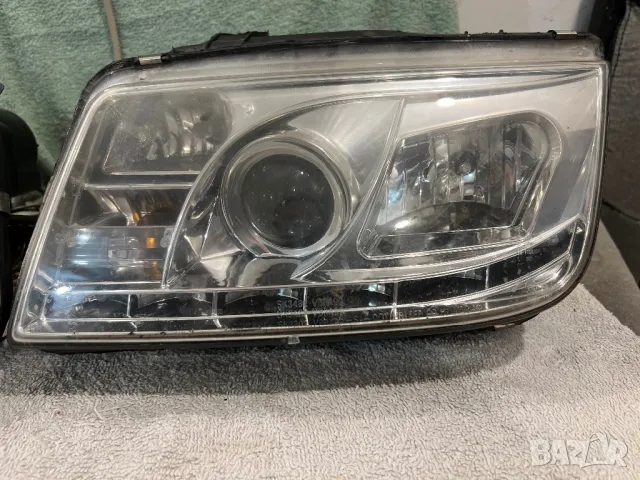 VW BORA ФАРОВЕ, снимка 2 - Части - 49526679