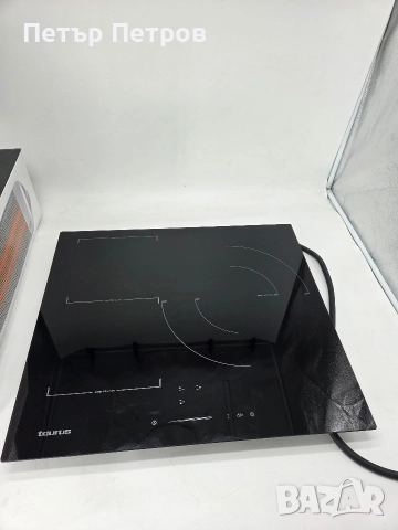 Индукционен котлон TAURUS с три зони за готвене и Flex Zone, снимка 4 - Котлони - 52635243