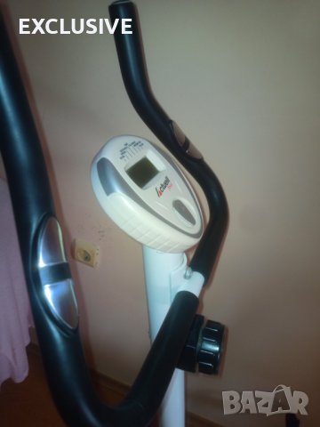 Велоергонометър с 6 функции , ползван около 20-30 пъти с кашон! Вземане от място Варна! , снимка 2 - Фен артикули - 42222975