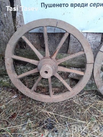 Колела от каруца ( имитация за декорация), снимка 3 - Други стоки за дома - 53234569