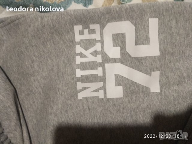 Оригинално долнище Nike 72, снимка 4 - Спортни дрехи, екипи - 39146182