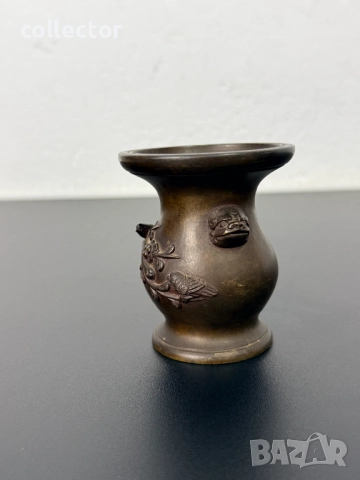 Китайска бронзова ваза / вазичка от XX век. №7792, снимка 5 - Антикварни и старинни предмети - 52927341