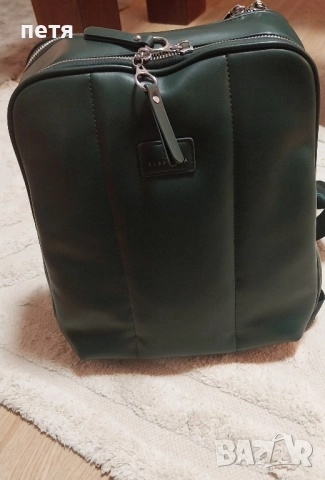 страхотна зелена раница , снимка 3 - Раници - 51596641