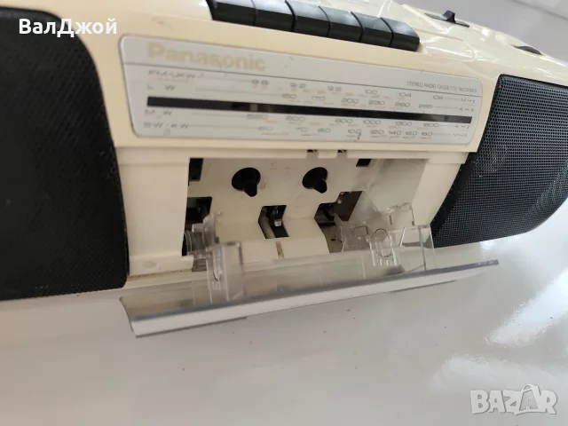 Panasonic RX-FS410 radio cassette , снимка 6 - Радиокасетофони, транзистори - 55756327