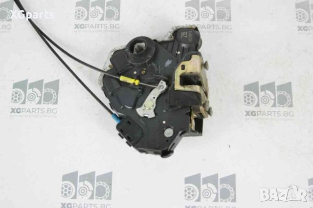 Брава врата предна дясна за Toyota Avensis T25 дясна дирекция (2003-2008), снимка 2 - Части - 41745772