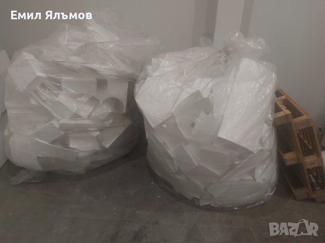 Предлагам изрезки от стиропор - ЕПС с плътност 25кг/м3