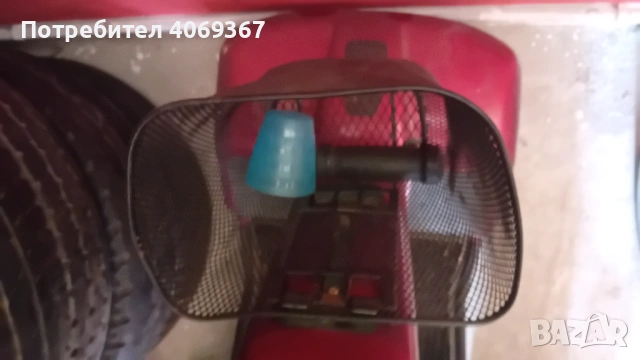 Електрическа количка , върви перфектно,  запазена .