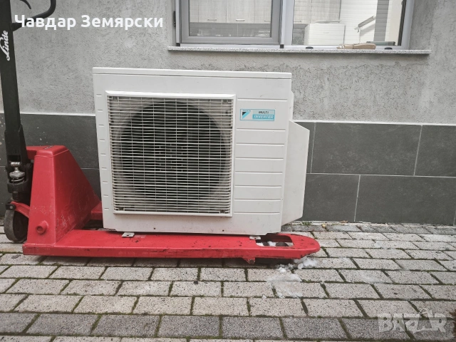 Продавам мултисплит климатик Daikin 