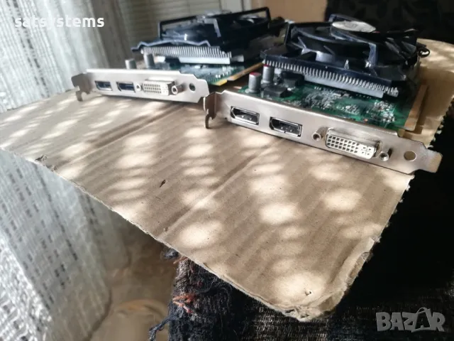 Видео карта NVidia Quadro FX1800 768MB GDDR3 192bit PCI-E, снимка 3 - Видеокарти - 48043005