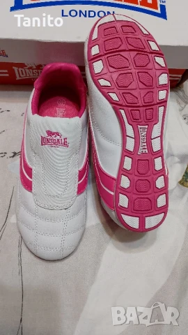 Нови детски маратонки Lonsdale