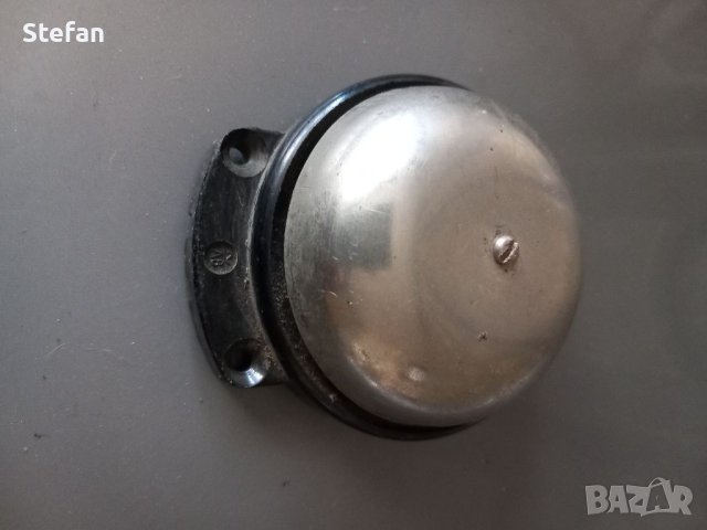 Стар училищен звънец, снимка 2 - Антикварни и старинни предмети - 41288751