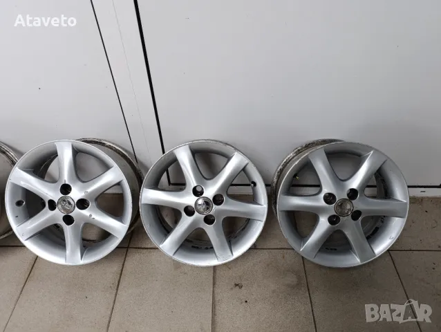 Алуминиеви джанти Toyota 6JJ15цола 4х100 Made in JAPAN, снимка 2 - Автомобили и джипове - 46649379