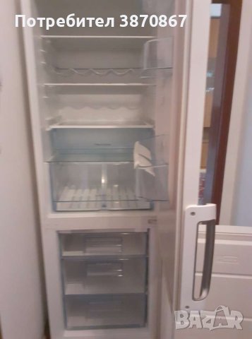 Продавам хладилник с долен фризер втора употреба, снимка 1 - Хладилници - 42604289