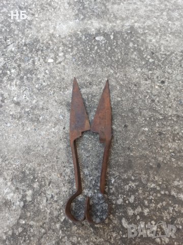 Стара метална ножица, снимка 6 - Антикварни и старинни предмети - 33948020