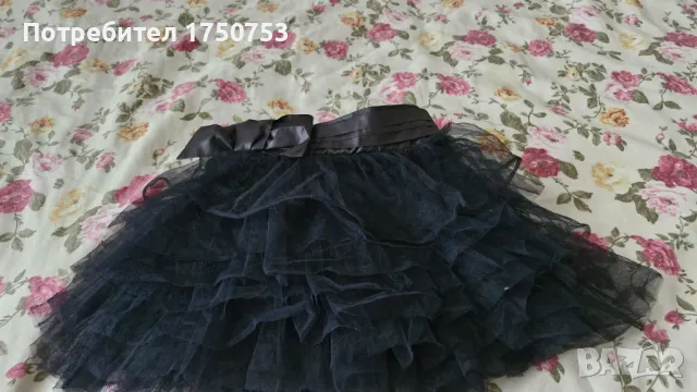 Детска черна тюлена пола , снимка 2 - Детски рокли и поли - 47316299