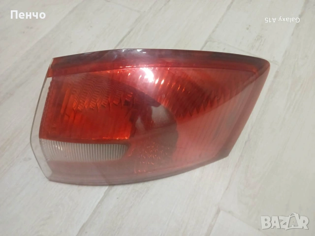 Десен външен стоп за Ford Kuga SUV I (02.2008 - 11.2012)