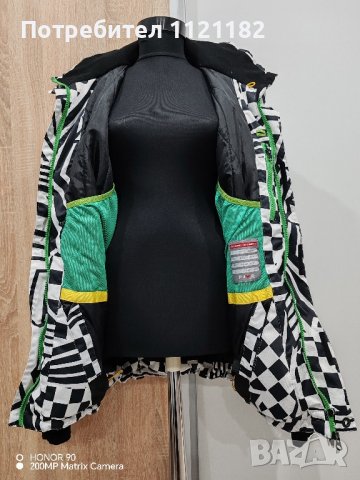 Дамско скиорско яке , снимка 2 - Якета - 44309750