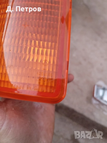 Десен мигач Audi 80  Hella, снимка 4 - Части - 52728256