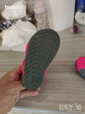 Детски сандали Nike, снимка 4 - Детски сандали и чехли - 55732102