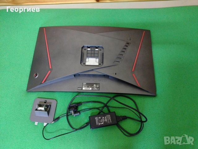 Продавам геймърски извит лед монитор 27'' MSI MAG27CQ 144Hz, снимка 6 - Монитори - 53292117