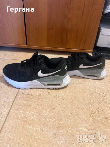 Nike маратонки, снимка 4 - Маратонки - 53592822