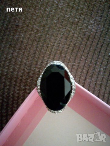 красиви пръстени