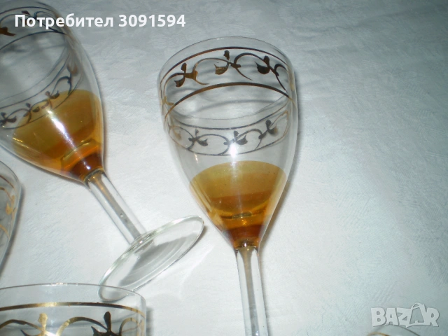 Ретро  6 двуцветно стъкло чаши с позлата, снимка 3 - Сервизи - 53514153