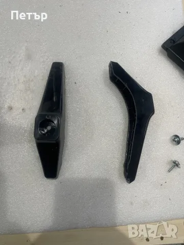 Крачета стойка CROWN 32NV66WS, снимка 2 - Стойки, 3D очила, аксесоари - 49255833