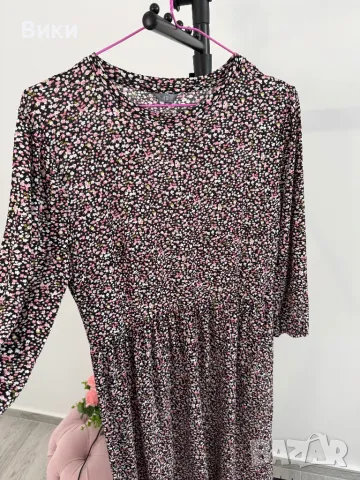 Рокля в размер М, снимка 6 - Рокли - 48511309