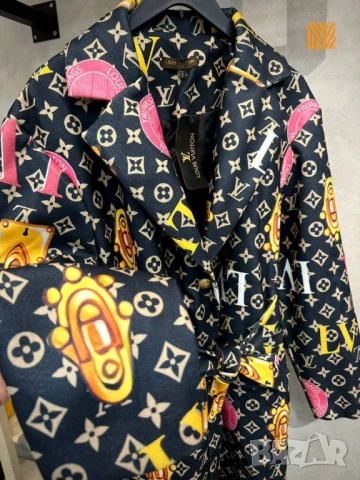 палто louis vuitton , снимка 2 - Палта, манта - 50744173