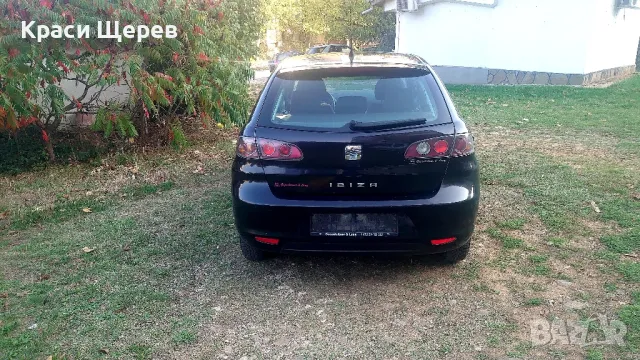 Seat Ibiza 1.2i, снимка 5 - Автомобили и джипове - 47806772