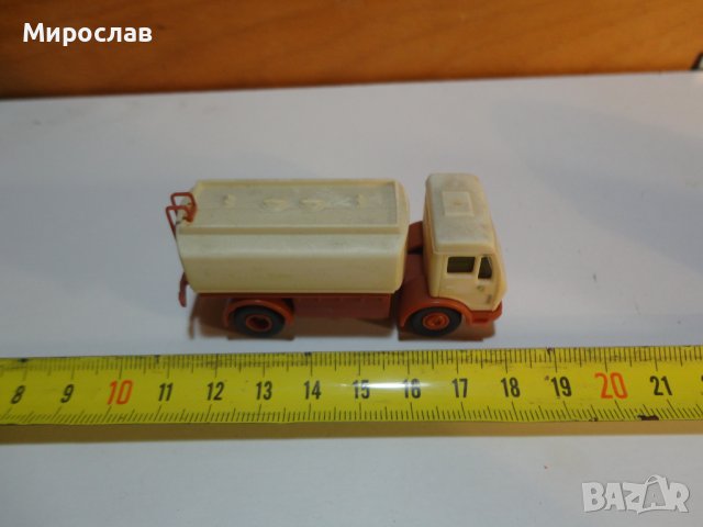 WIKING? HO 1/87 КАМИОН MERCEDES  УМАЛЕН МОДЕЛ, снимка 5 - Коли, камиони, мотори, писти - 40838115