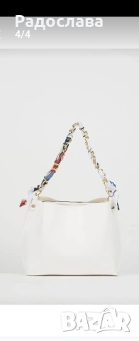 Дамска бяла чанта, снимка 3 - Чанти - 53250440