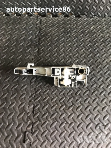 Външна дръжка за предна лява врата черен мат за Peugeot 407 (2003-2008) 9653401680, снимка 2 - Части - 53683633