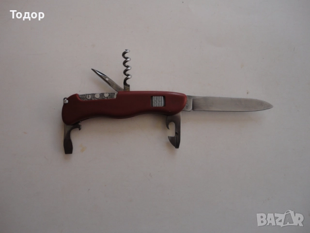 Голям швейцарски нож Victorinox , снимка 3 - Ножове - 52670360