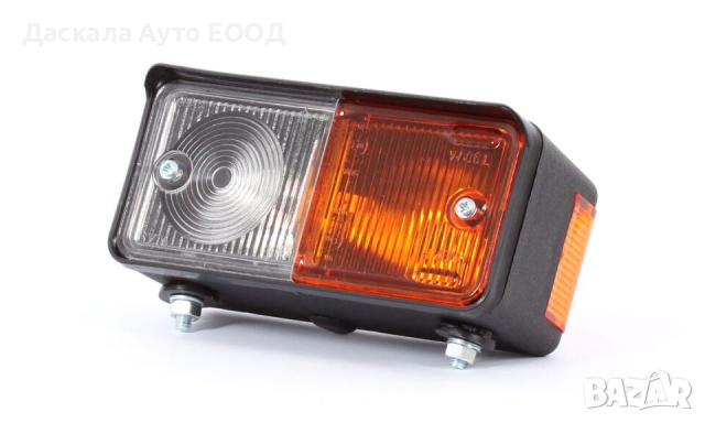 Комплект фарове за селскостопански машини трактори с мигач , Полша, снимка 3 - Аксесоари и консумативи - 44742449