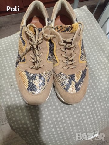 Tamaris маратонки 