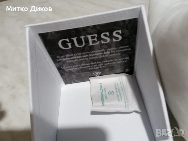 Кутия за часовник маркова на Guess с възглавничка, снимка 6 - Мъжки - 55735439