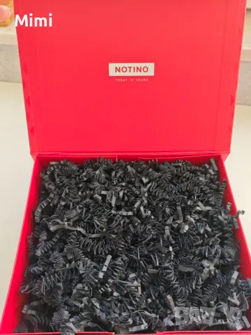 Маркови торбички и кутии Victoria's Secret, Bath and Body works, Kiko Milano, Guess, Pandora и други, снимка 15 - Други - 48374973